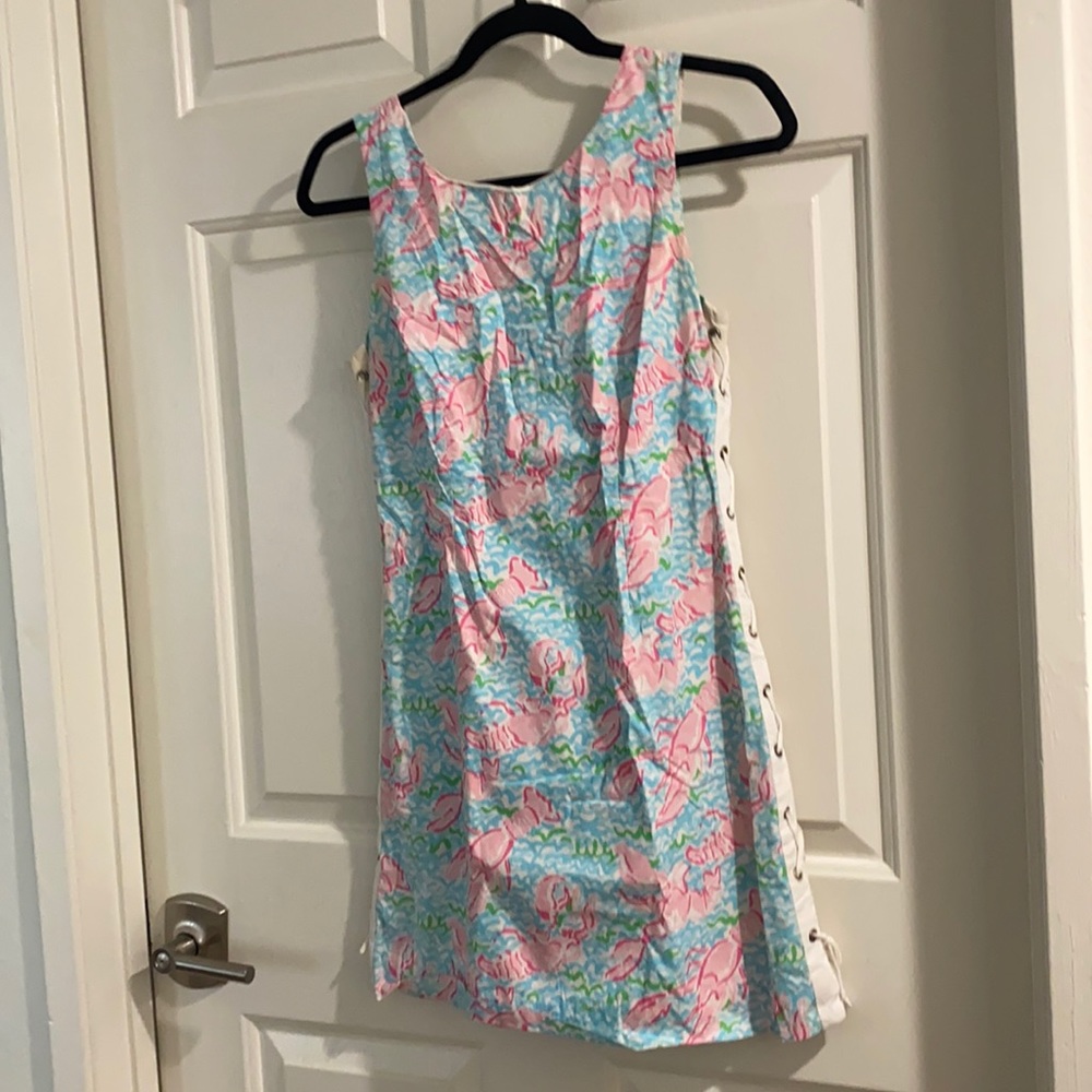 Lilly Pulitzer shift size 2 vguc